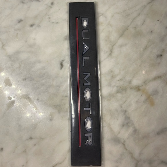 Tesla model 3 Y Dual motor performance badge 3D metal rear trunk Emblemsticker - Picture 6 of 6